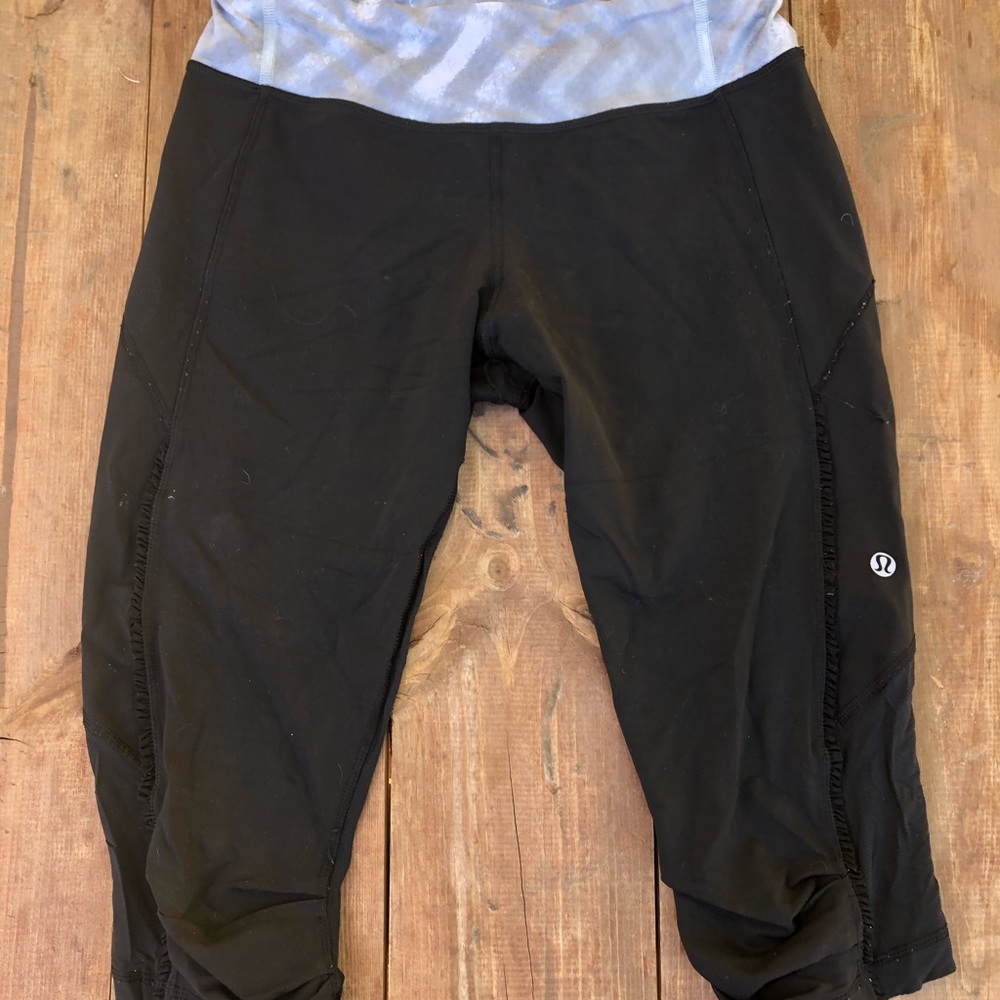 Lululemon cropped leggings 6
